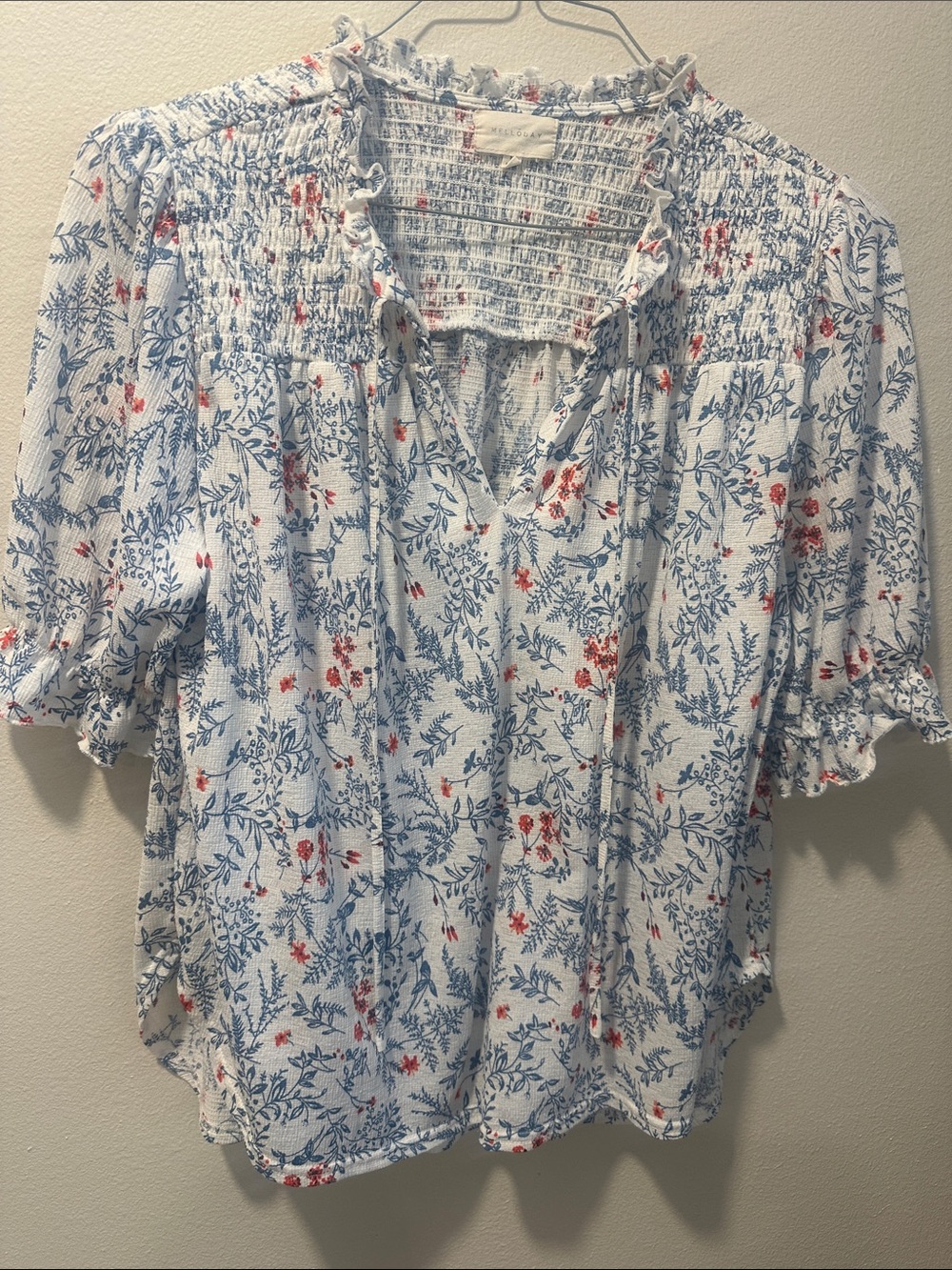MELLODAY White Blouse with Blue Botanical & Coral Accents